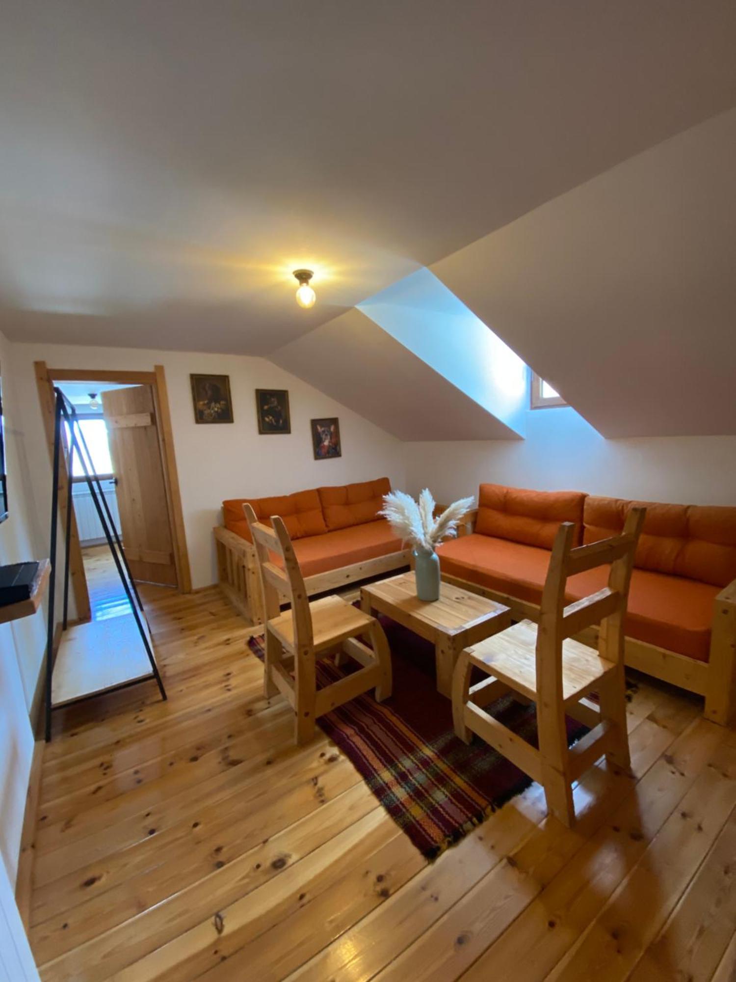 Villa Pahulja Rooms Kolašin Buitenkant foto